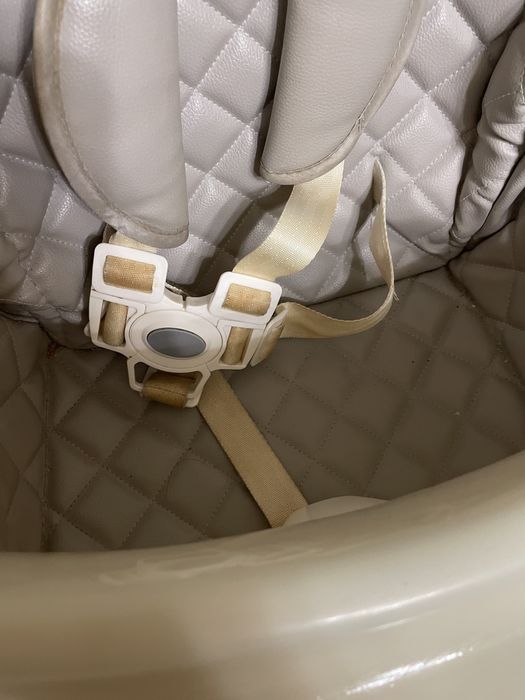 Крісло  для годування Carello Caramel