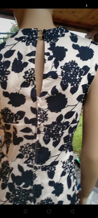 Elegancka sukienka M / L