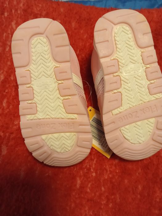 Vendo sapatilhas novas