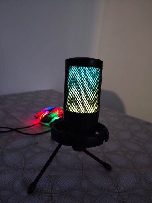 Микрофон Fifine Ampligame A6V