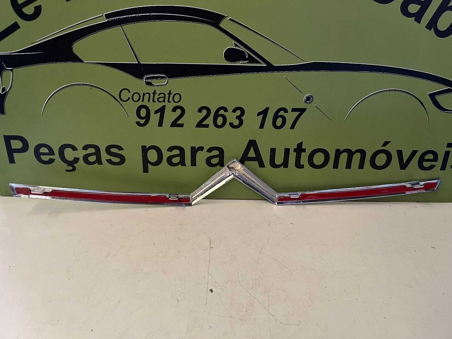 Citroen C4 - Friso Cromado Capo - G192