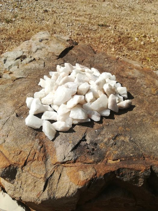 Pedras de proteção espiritual, cristais calcite branca 5€ cada