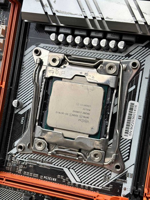Комплект процесор Intel Xeon E5-2678v3 + материнська плата Jingsha X99 KLAVAcomp