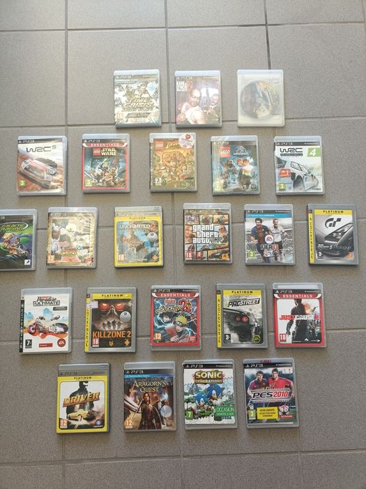 PlayStation 3 Slim 160Gb + 23 jogos