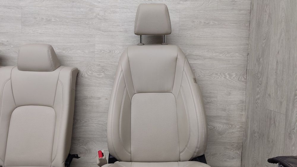 Сидіння водія пасажира з AirBag диван задній Honda Clarity (2018-2021)