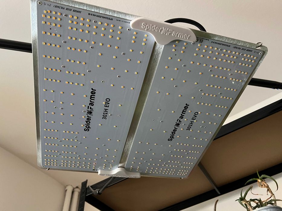 Spider Farmer SF1000 Samsung LM301H EVO LED Full Spectrum