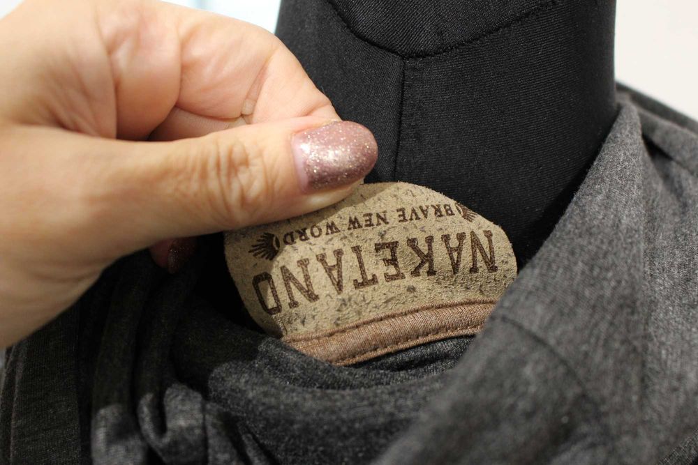 Bluza z kapturem rozmiar L