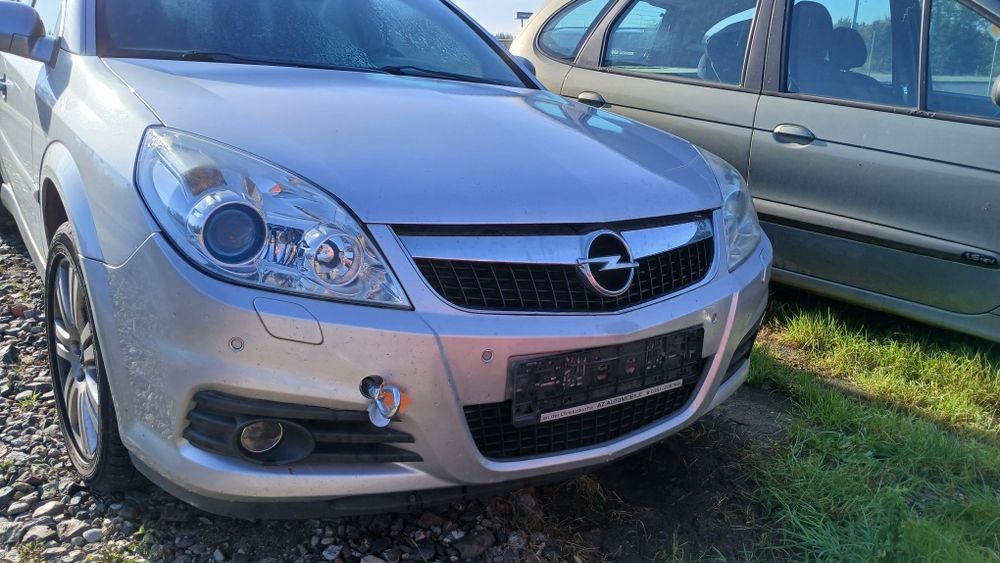Lampa xenon Opel Vectra C lift