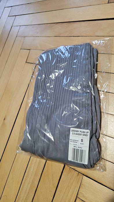 Leginsy gym glamour push up 2.0 ghost grey