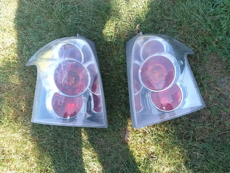 Фари задні Toyota Corolla Verso 2004 - 2008