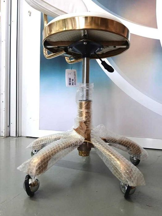 Cadeira de Manicure Douradas - NOVAS