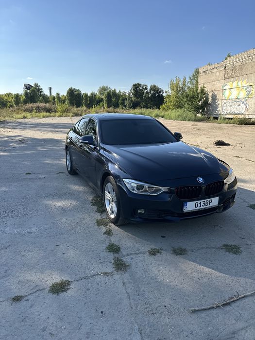 BMW F30 328i Luxury Line