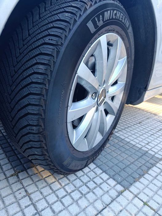 4 Jantes Mercedes 16" com pneus