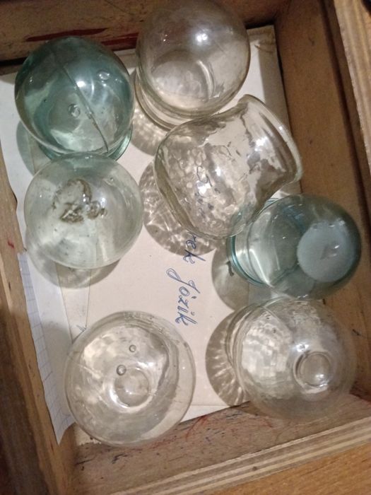 Banki lekarskie płomienne prl