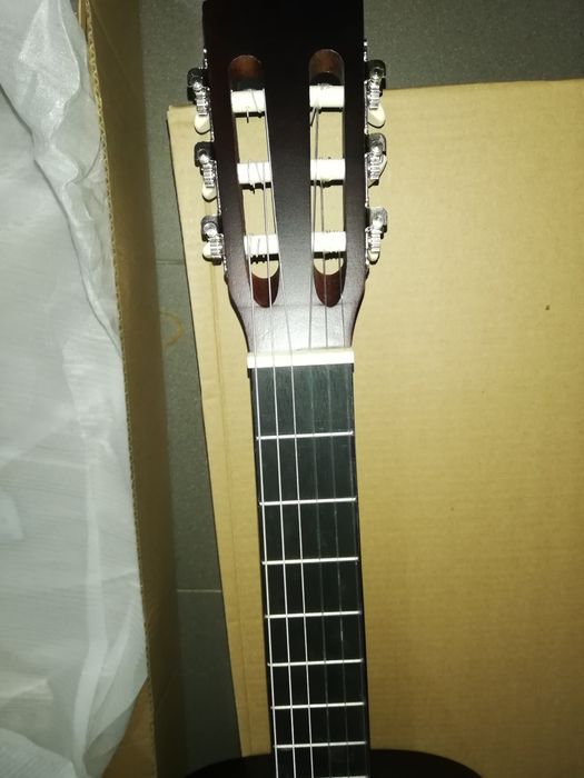 Guitarra clássica madeira mogno maciça64586503730050124