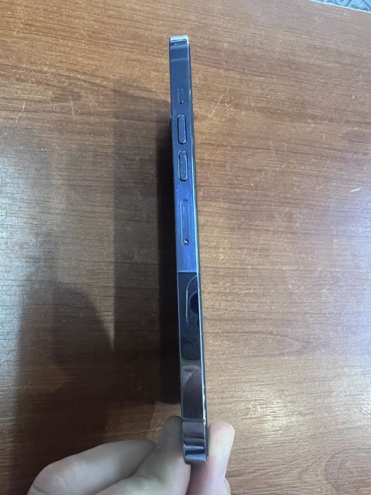 iPhone 13pro Max 128 neverloc