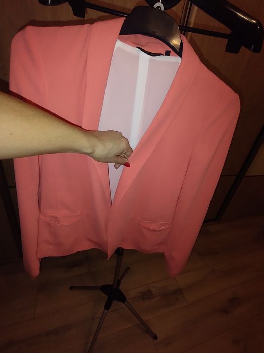 Żakiet damski koralowy