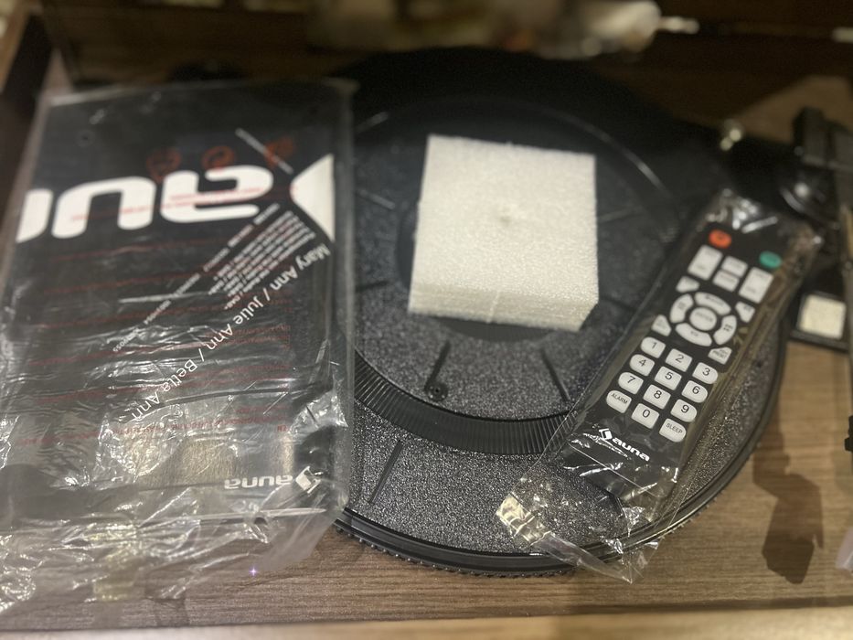 Програвач вінілових платівок Auna Mary Ann Bluetooth