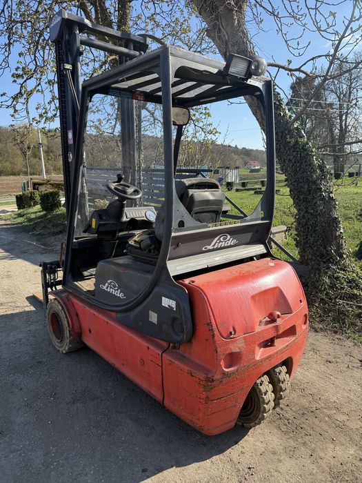 Wozek Widłowy OM trzykolowy triplex bateria 48 v