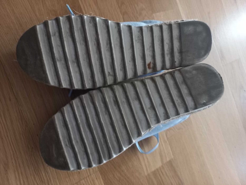 Espadryle na grubej podeszwie BullBoxer błękitne r.38