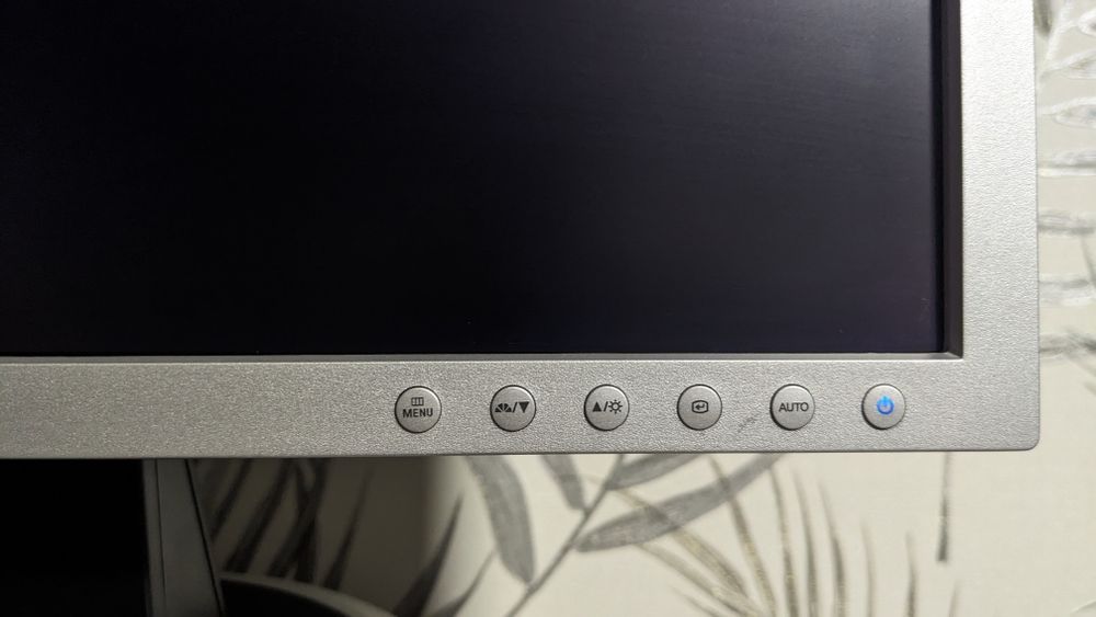 Монітор Samsung 940N 19" на LED підсвітці 4:3  1280х1024 VGA