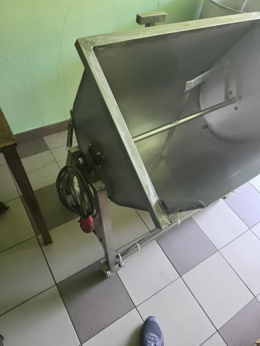 Mieszałka do 100kg  miesa farszu