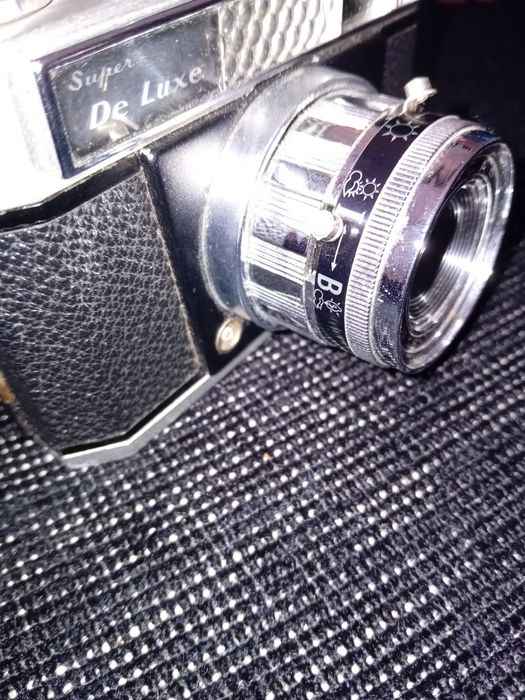 Máquina afotográfica analógica da marca Yashica
