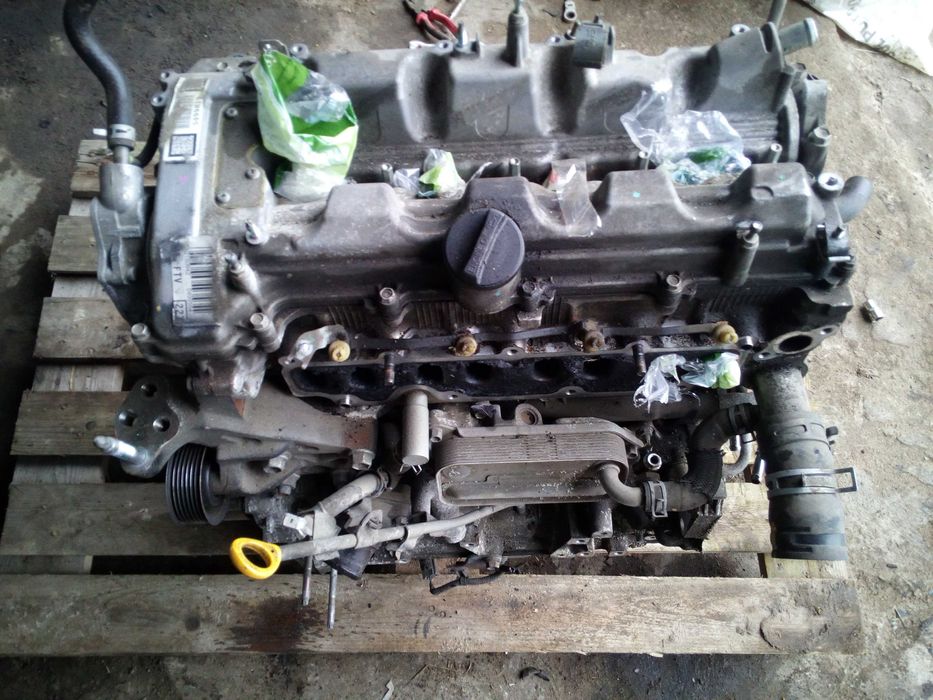 TOYOTA avensis t27 09-12 silnik 2,0 d-4d 126km słupek 1AD