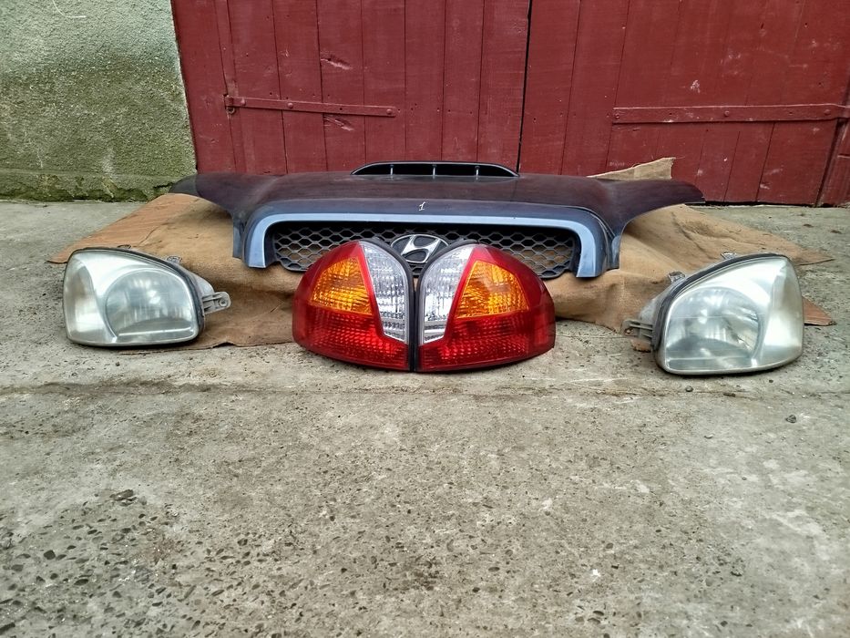 Капот Hyundai santa fe 1 фари Хюндай Санта фе 1 стопи Санта фе