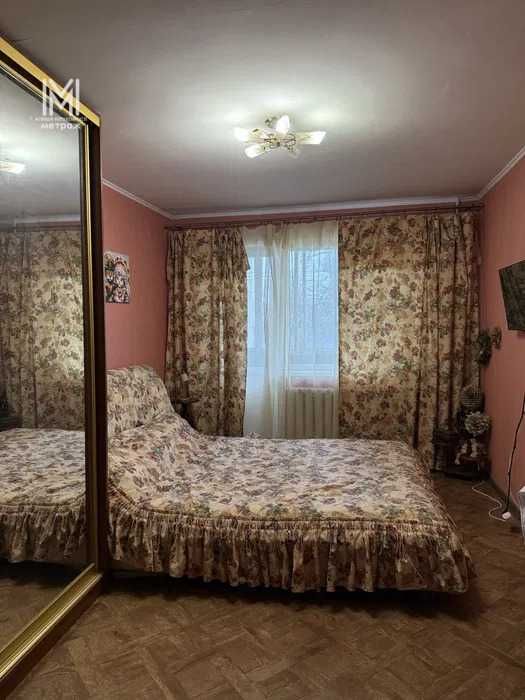 Продам 3 к. квартиру Танкопия Каденюка Новые Дома Дворец Спорта ремонт