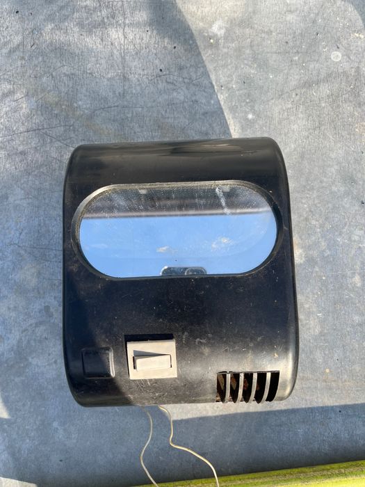 Сушка для рук з дзеркалом