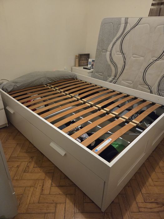 Cama de casal brimnes