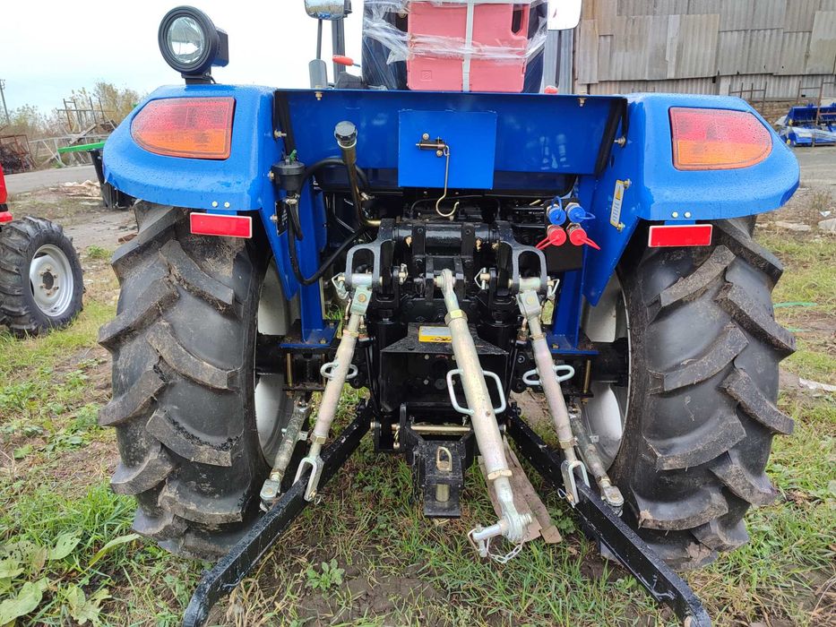 Трактор Донфенг 404 ДЖ2У прижимная гидравлика