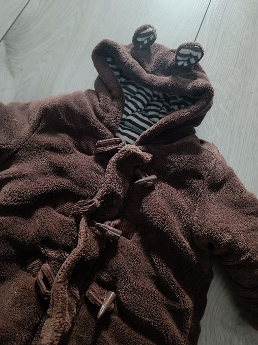 Brązowy misiowy kombinezon dla niemowlaka Cherokee r.56