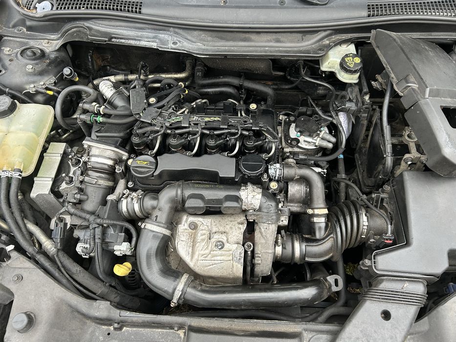 Silnik+skrzynia volvo c 30 1,6 diesel 2008 r