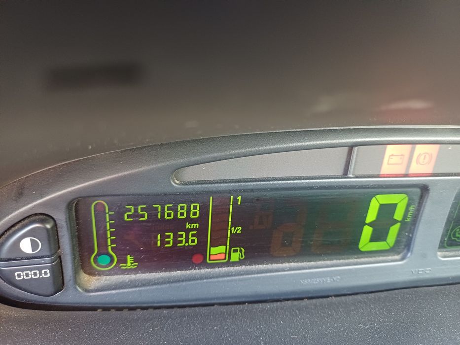 Citroen xsara Picasso 1.6HDI — photo 5