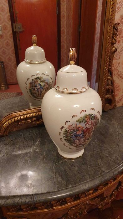 Jarra porcelana decorada à mão