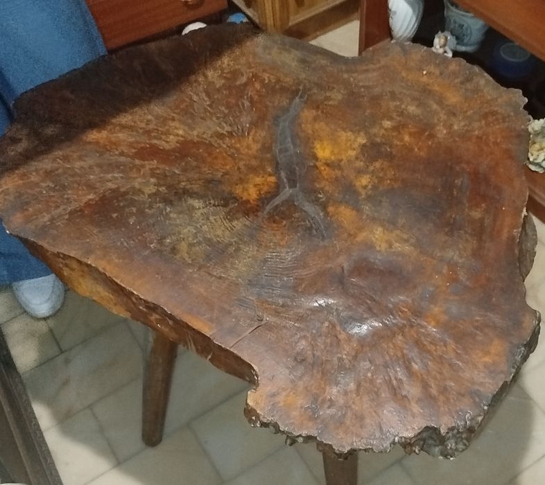 Mesa de centro rústico