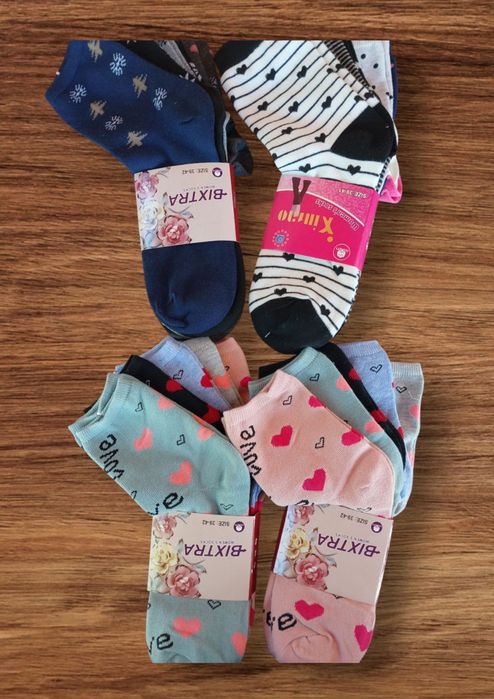 Skarpety damskie bawełniane 5 par 16 zł