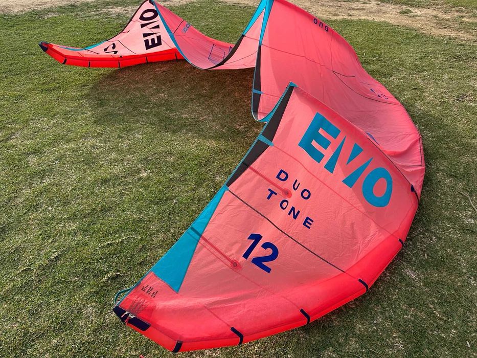 Latawiec Duotone 2025 Evo