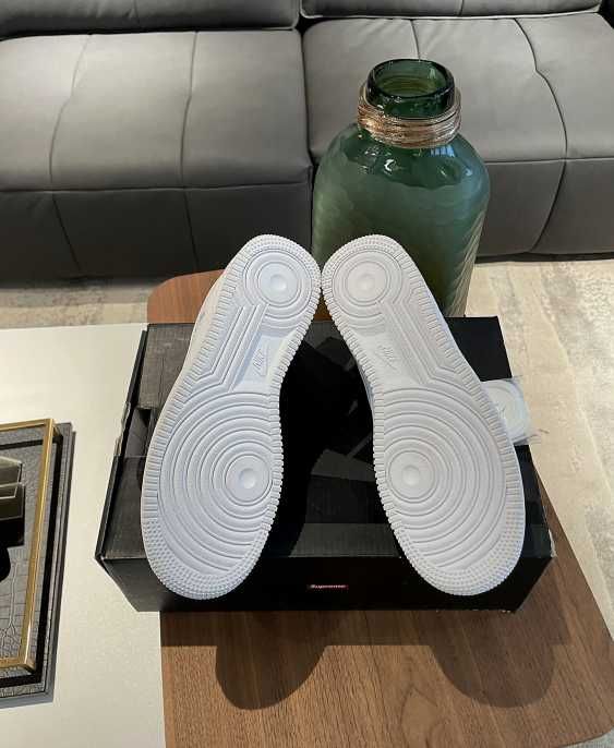 Nike Air Force 1 Low Supreme White R.42