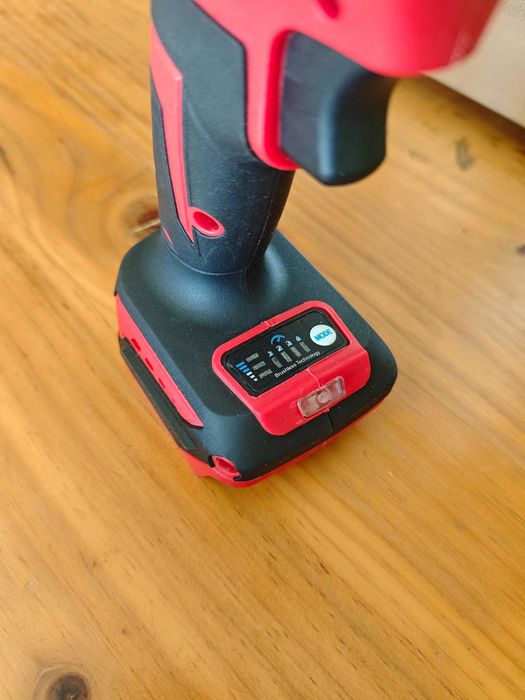 Aparafusadora de Impacto Onevan 18v 1/2" Brushless