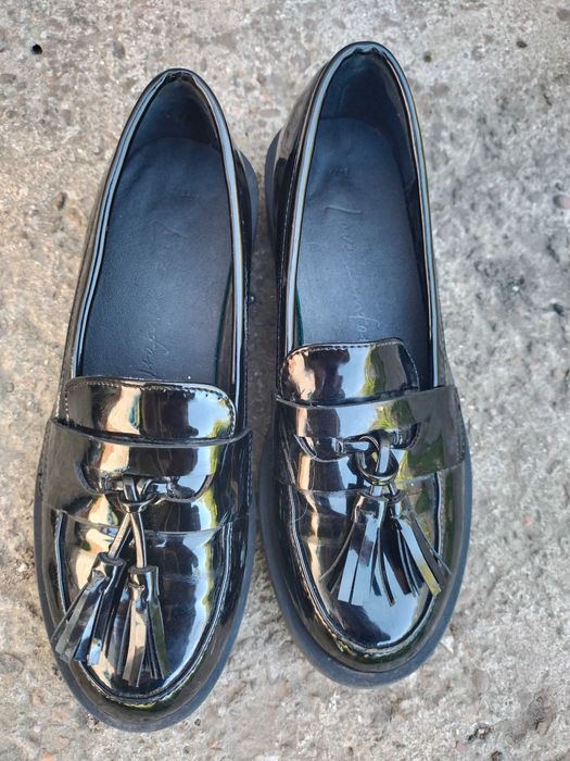 Туфлі для дівчинки