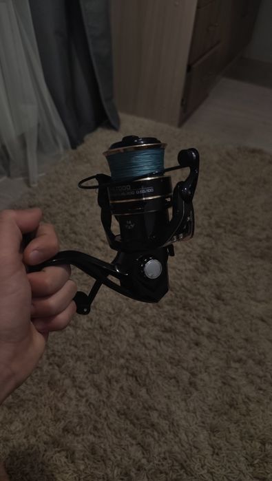 Катушка риболовна