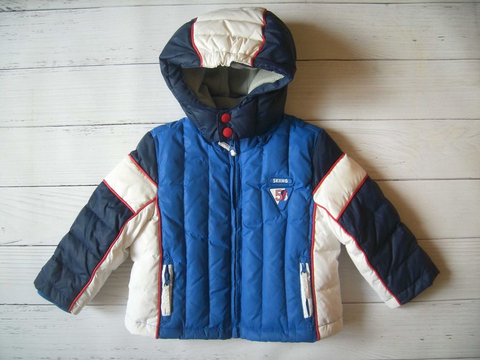 Зимняя пуховая куртка на мальчика Chicco (р.80-86)+шапка