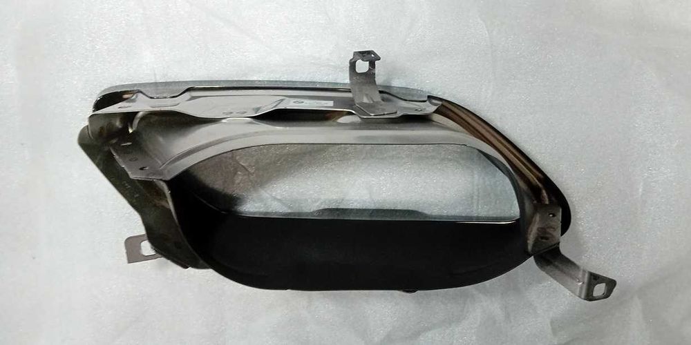 Końcówka wydechu lewa BMW Seria: 8' G14 G15 G16 nr. mag 1/182