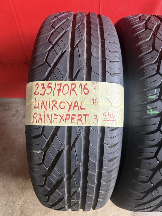 Pneus 235/70/16 Uniroyal Impecaveis