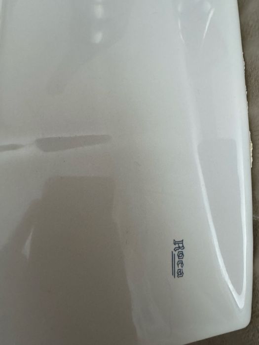 Lavatorio com coluna