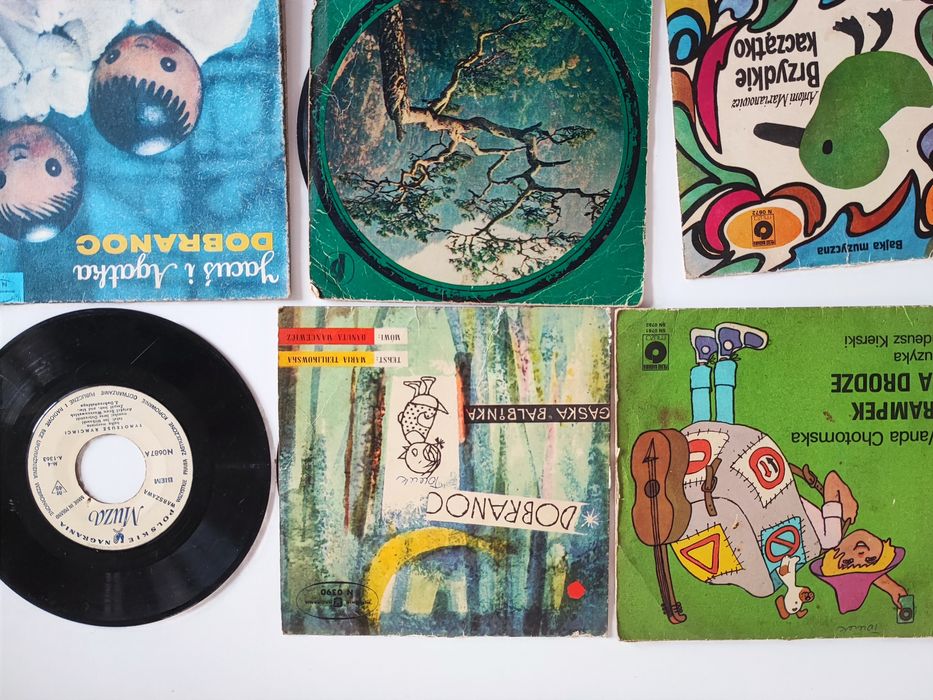 Zestaw małych płyt winylowych