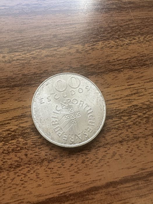 Moeda. Revolução dos Cravos. 25 de Abril de 1974.